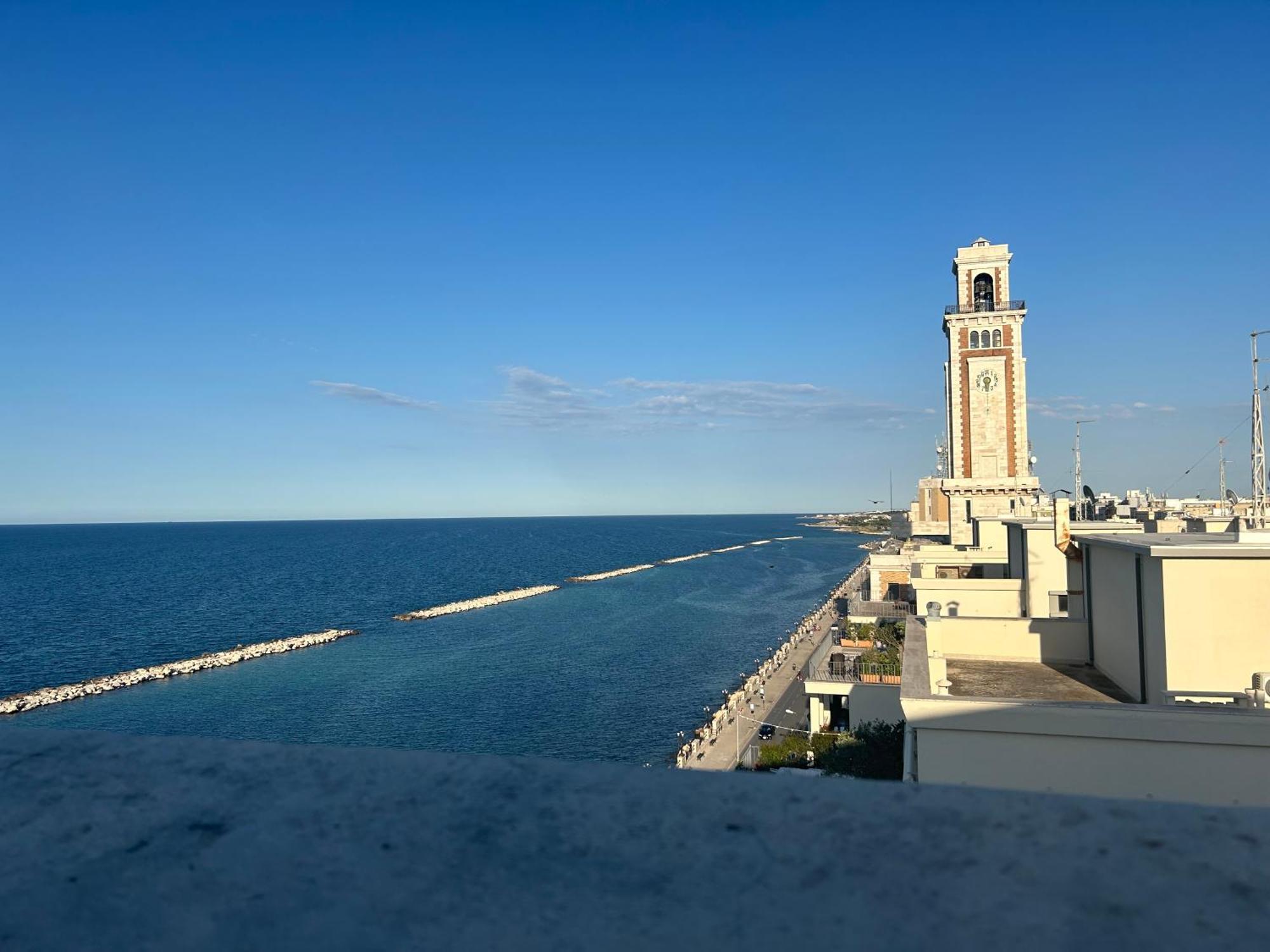 Residence Petroni 16 Bari Buitenkant foto