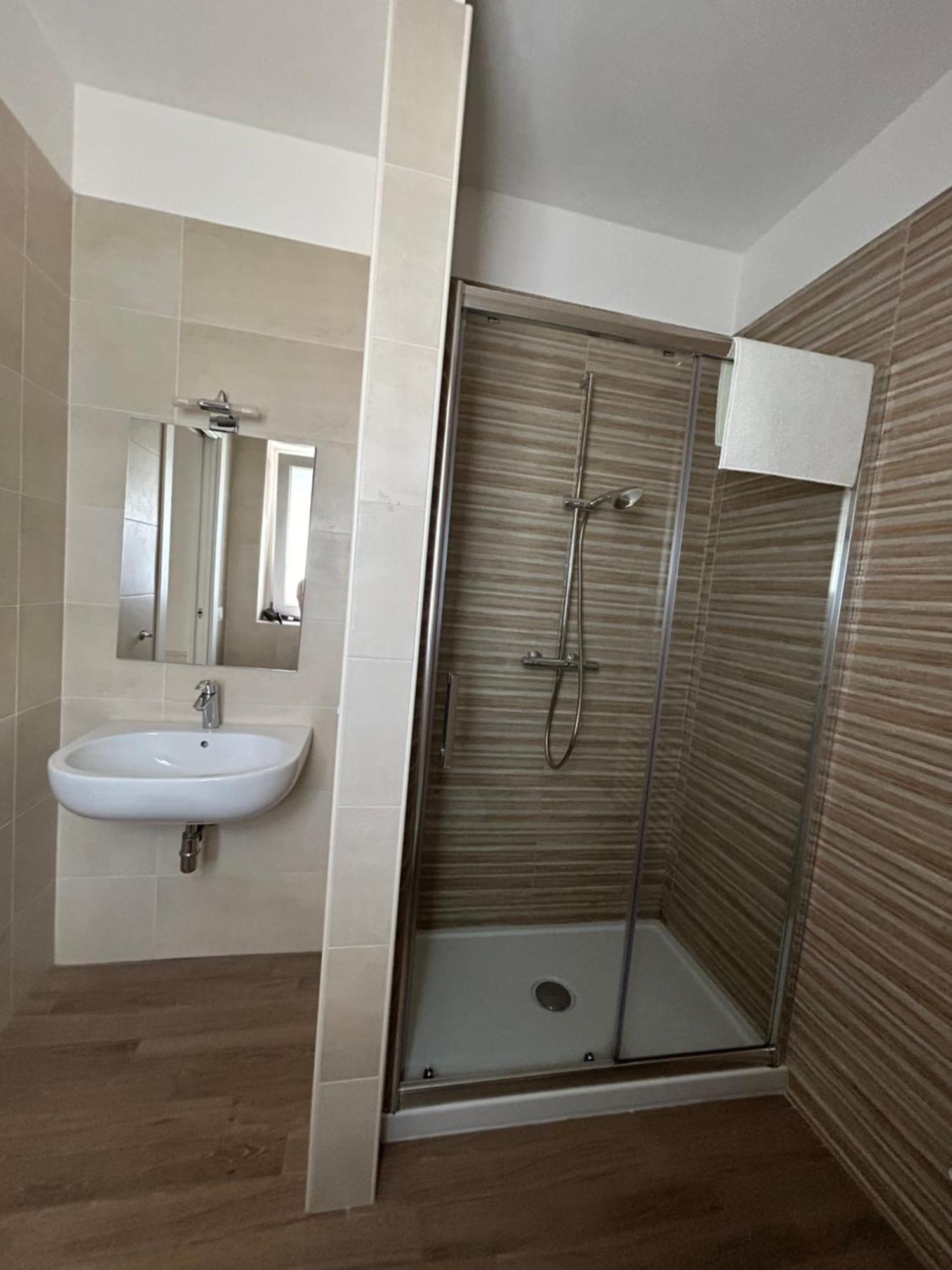 Residence Petroni 16 Bari Buitenkant foto